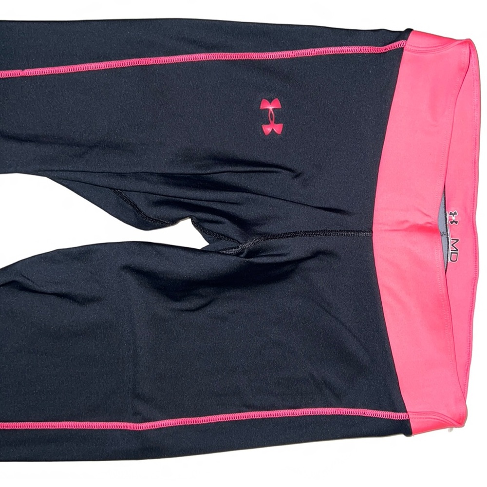 Great Condition Under Armour Blank Leggings With Neon Pink Accents Size Medium
